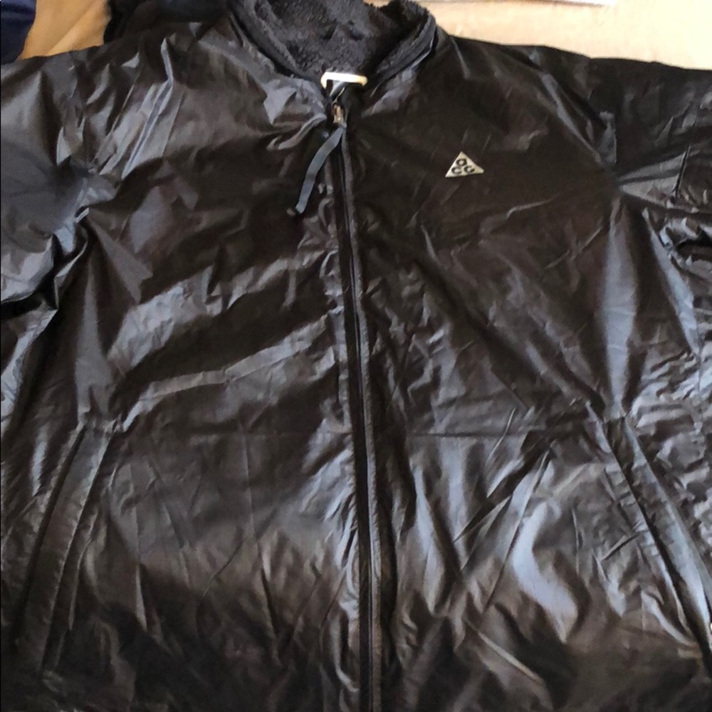 Bomber jacket